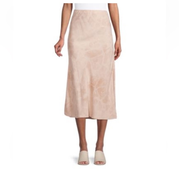 cloth & stone Dresses & Skirts - NWOT Anthropology Cloth and Stone Midi Skirt